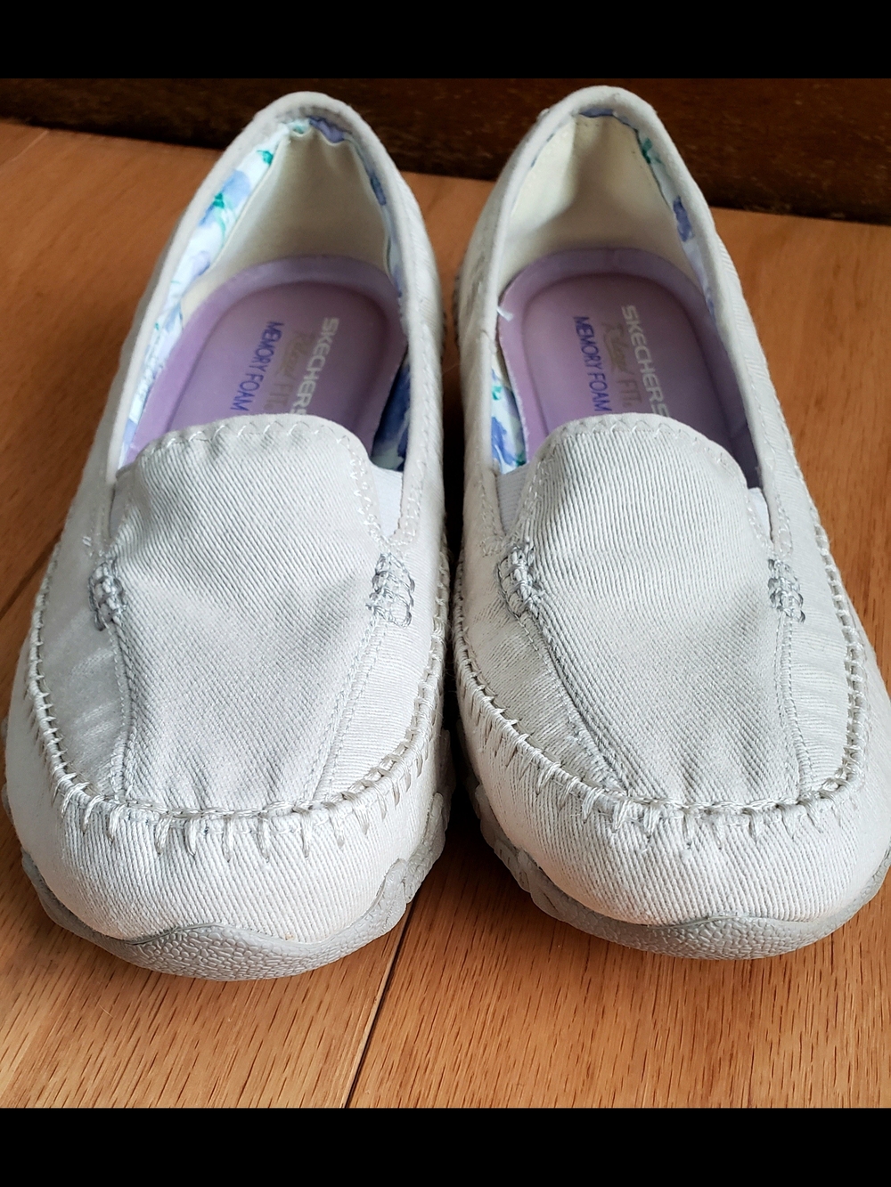 Skechers Relaxed Fit Bikers Jaywalk Canvas Slip-On Loafers Flat Cream Women's - Picture 8 of 11